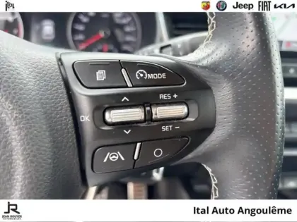 Photo 13 Kia Stonic  1.0 T-GDi 120ch MHEV GT Line