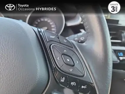Photo 13 Toyota C-HR  1.8 Hybride 122ch Dynamic Ultimate E-CVT