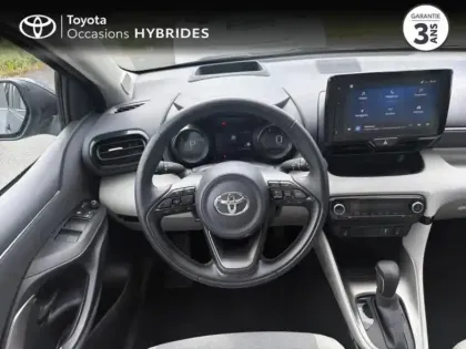 Photo 8 Toyota Yaris  116h Iconic 5p MY22