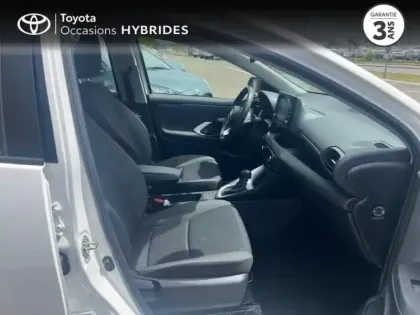 Photo 5 Toyota Yaris  116h Dynamic Business 5p + Programme Beyond Zero Academy MY22