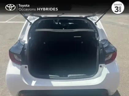Photo 9 Toyota Yaris  116h Dynamic Business 5p + Programme Beyond Zero Academy MY21