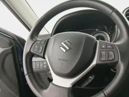 Photo 14 Suzuki Vitara  1.5 Dualjet Hybrid 115ch Style Auto Allgrip
