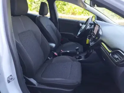 Photo 10 Ford Puma  1.0 Flexifuel 125ch S&S mHEV Titanium