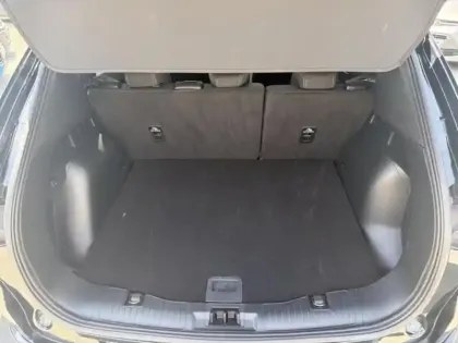 Photo 12 Ford Kuga  2.5 Duratec 180ch Hybrid FlexiFuel Titanium Powershift