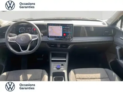 Photo 9 Volkswagen Tiguan  1.5 eTSI 130ch VW Edition DSG7