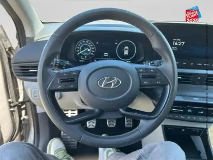 Photo 11 Hyundai Bayon  1.0 T-GDi 100ch Hybrid 48V Creative