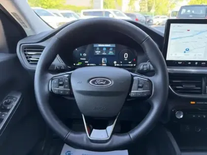 Photo 14 Ford Kuga  2.5 Duratec 180ch Hybrid FlexiFuel Titanium Business Powershift