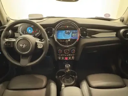 Photo 12 Mini Mini  5 Portes Cooper 136ch Edition Premium Plus BVA7