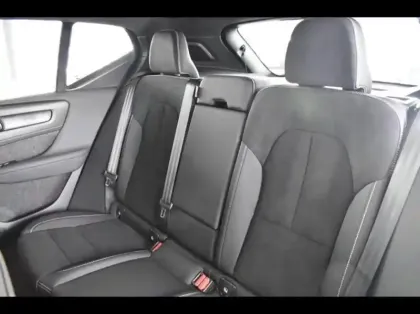 Photo 10 Volvo XC40  B3 163ch Ultra DCT 7