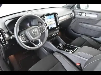 Photo 8 Volvo XC40  B3 163ch Ultra DCT 7