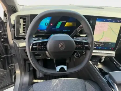 Photo 14 Renault Austral  1.2 E-Tech full hybrid 200ch Techno - 26