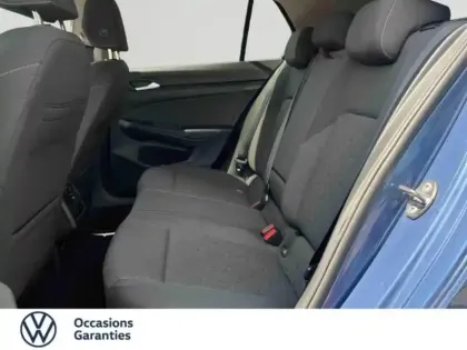 Photo 12 Volkswagen Golf  1.5 eTSI EVO2 116ch VW Edition DSG7