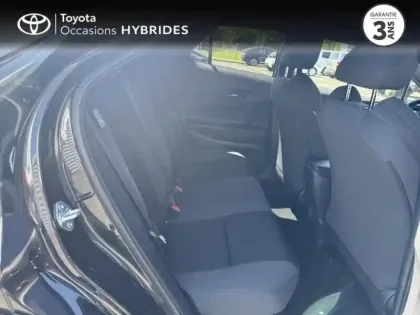 Photo 6 Toyota C-HR  1.8 Hybride 140ch Design