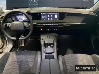 Photo 7 DS DS 4 N°4 PLUG-IN HYBRID 240ch Etoile BVRD7