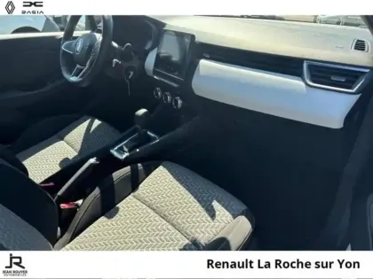 Photo 14 Renault Clio  1.6 E-Tech hybride 140ch Limited -21N