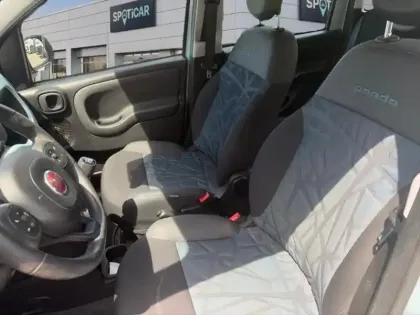 Photo 9 Fiat Panda  1.0 70ch BSG S&S Launch Edition Euro6D