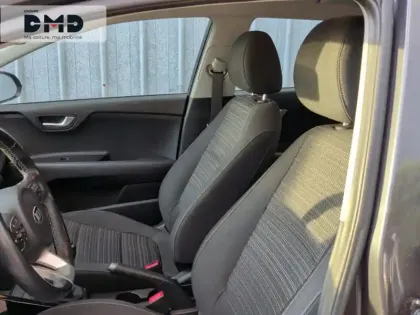 Photo 8 Kia Stonic  1.0 T-GDi 120ch ISG Active Euro6d-T