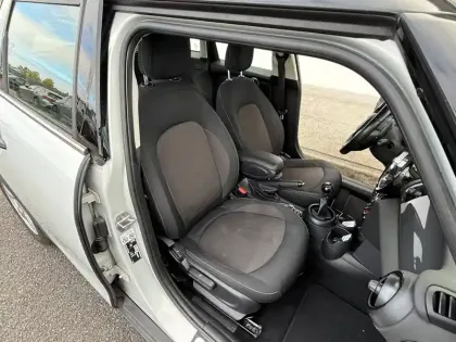 Photo 23 Mini Mini  5 Portes Cooper 136ch  Business Design