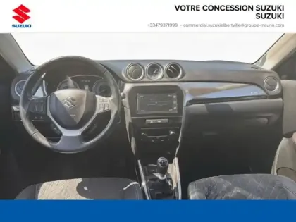 Photo 8 Suzuki Vitara  1.4 Boosterjet Hybrid 129ch Style Allgrip