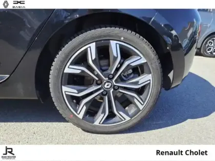 Photo 7 Renault Clio  1.6 E-Tech hybride 140ch Intens -21N