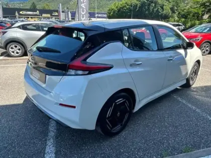 Photo 5 Nissan Leaf  150ch 40kWh Acenta 22