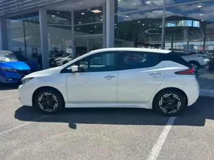 Photo 8 Nissan Leaf  150ch 40kWh Acenta 22