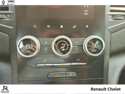 Photo 14 Renault Megane  1.6 E-Tech Plug-in hybrid 160ch Evolution