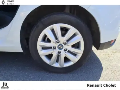 Photo 7 Renault Megane  1.6 E-Tech Plug-in hybrid 160ch Evolution