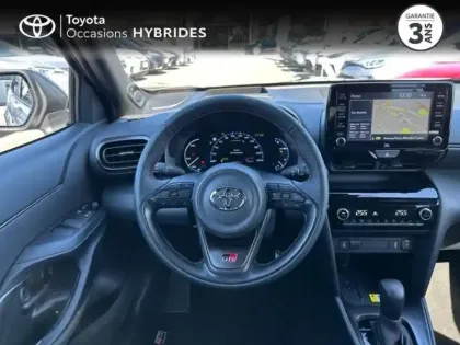 Photo 8 Toyota Yaris  Cross 116h GR Sport Pack Techno
