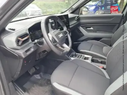 Photo 14 Dacia Duster  1.6 hybrid 140ch Extreme