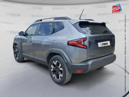 Photo 7 Dacia Duster  1.6 hybrid 140ch Extreme