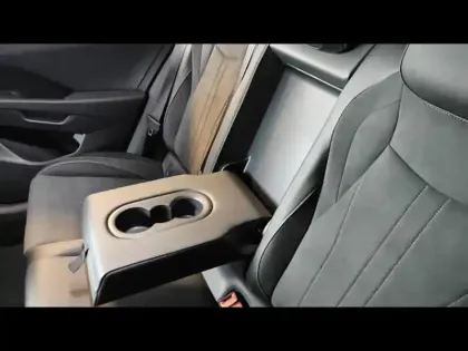 Photo 6 Volkswagen T-roc  1.5 eTSI 116ch Style DSG7