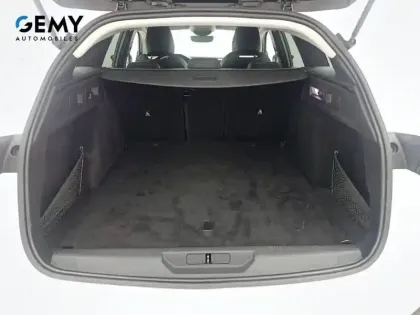 Photo 30 Peugeot 308  SW PHEV 180 e-EAT8