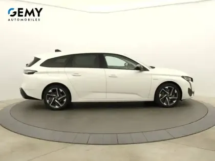 Photo 28 Peugeot 308  SW PHEV 180 e-EAT8