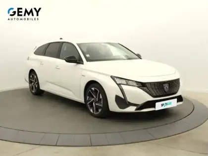 Photo 27 Peugeot 308  SW PHEV 180 e-EAT8