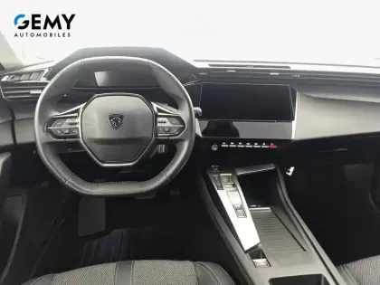 Photo 32 Peugeot 308  SW PHEV 180 e-EAT8