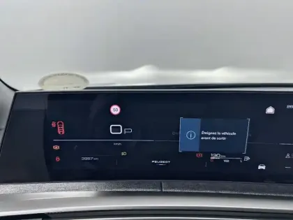 Photo 9 Peugeot 5008  Hybrid 145 ch e-DCS6
