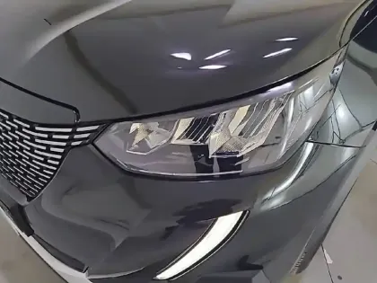 Photo 15 Peugeot 2008  PureTech 130 S&S EAT8