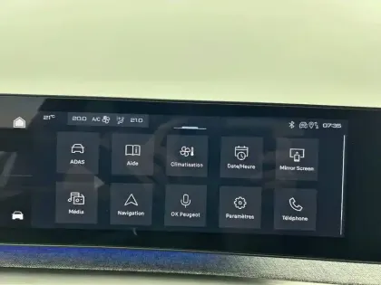 Photo 25 Peugeot 5008  Hybrid 145 ch e-DCS6