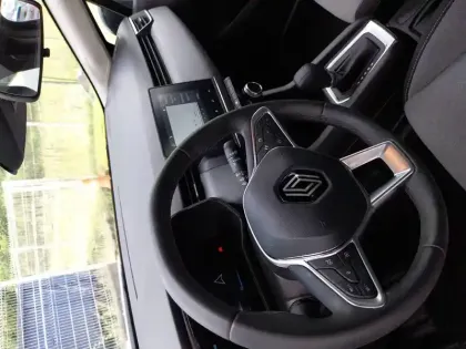 Photo 9 Renault Clio  E-Tech full hybrid 145