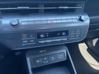 Photo 21 Hyundai Kona  Hybrid 141