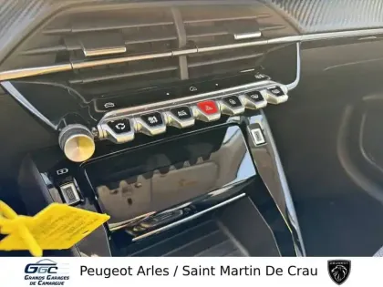 Photo 14 Peugeot 208  Hybrid 110 ch e-DCS6