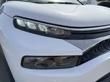 Photo 15 Citroën C3 Aircross  PureTech 110 S&S BVM6