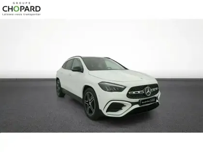 Photo 11 Mercedes GLA  180 d 8G-DCT