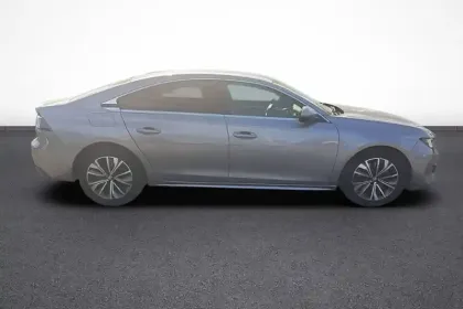 Photo 6 Peugeot 508  Hybrid 225 e-EAT8