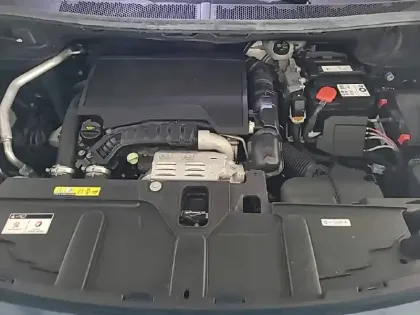 Photo 14 Peugeot 3008  Puretech 130ch S&S EAT8