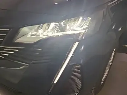 Photo 15 Peugeot 3008  Puretech 130ch S&S EAT8