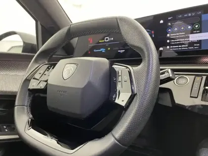 Photo 30 Peugeot 3008  Electrique 210 ch 73 kWh