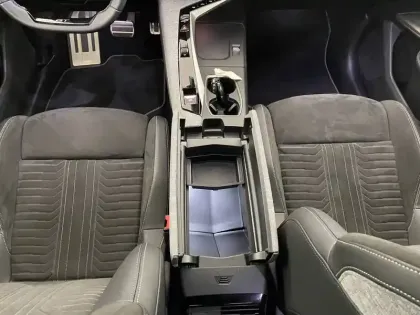 Photo 26 Peugeot 3008  Electrique 210 ch 73 kWh