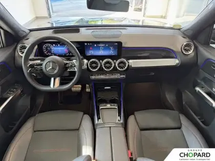 Photo 11 Mercedes GLB  200 d 8G-DCT